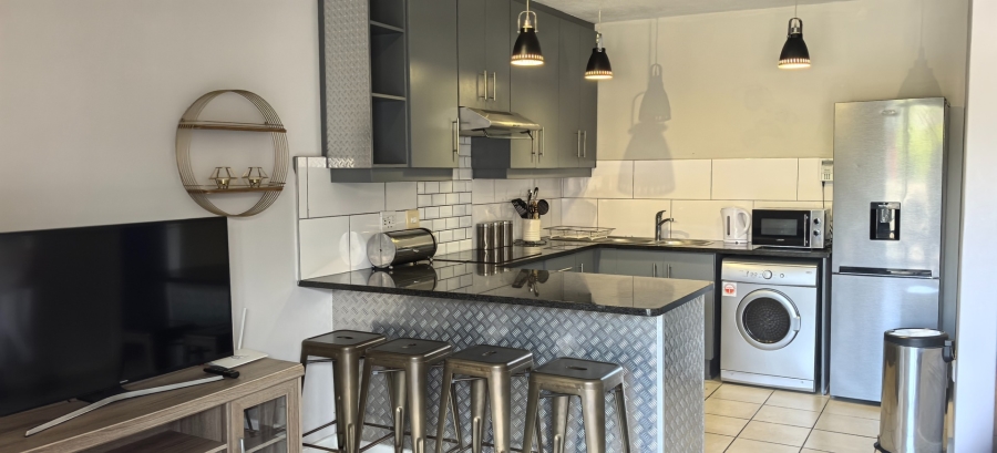 To Let 2 Bedroom Property for Rent in Knysna Central Western Cape
